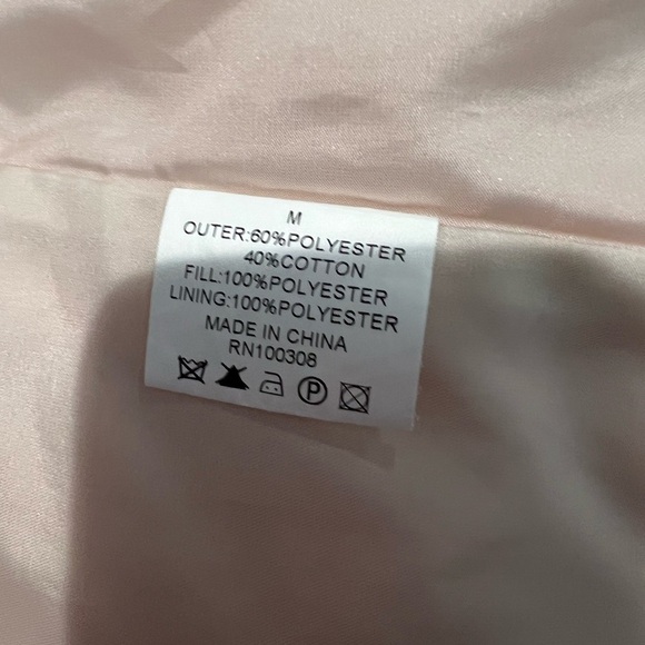 PETER MILLAR Women’s Small Full Zip Insulated Quilted Gilet Vest Size Medium - Picture 8 of 8